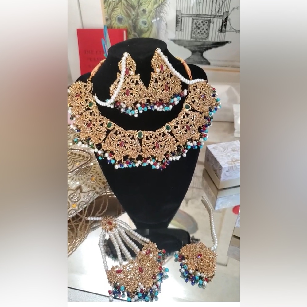 Indian Pakistani bridal jewelry set Gold-Tone Multicolor Beaded Necklace Set